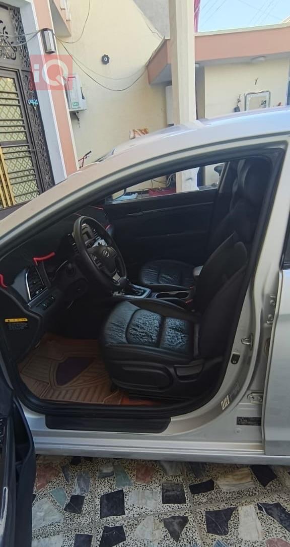 هيونداي النترا